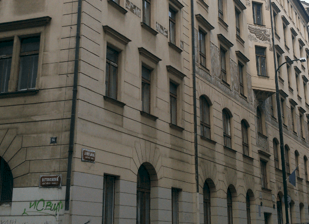 Historická budova Hlávkovy koleje.