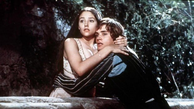Romeo a Julie v slavném filmu Franca Zeffirelliho.